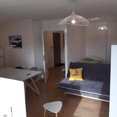 Casa La Rochelle: T2 Apartmán *