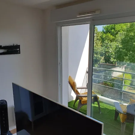 Casa La Rochelle: T2 Apartmán *